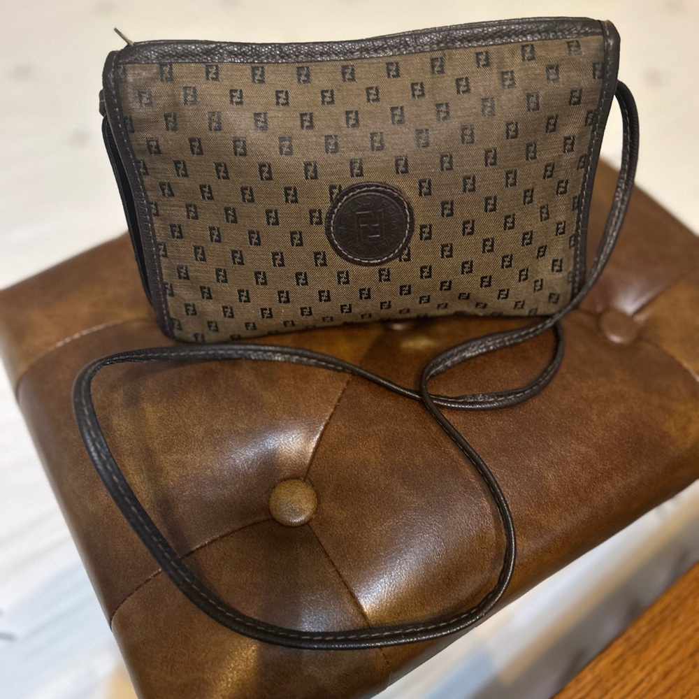 Vintage Fendi Zucca crossbody bag in brown canvas with leather